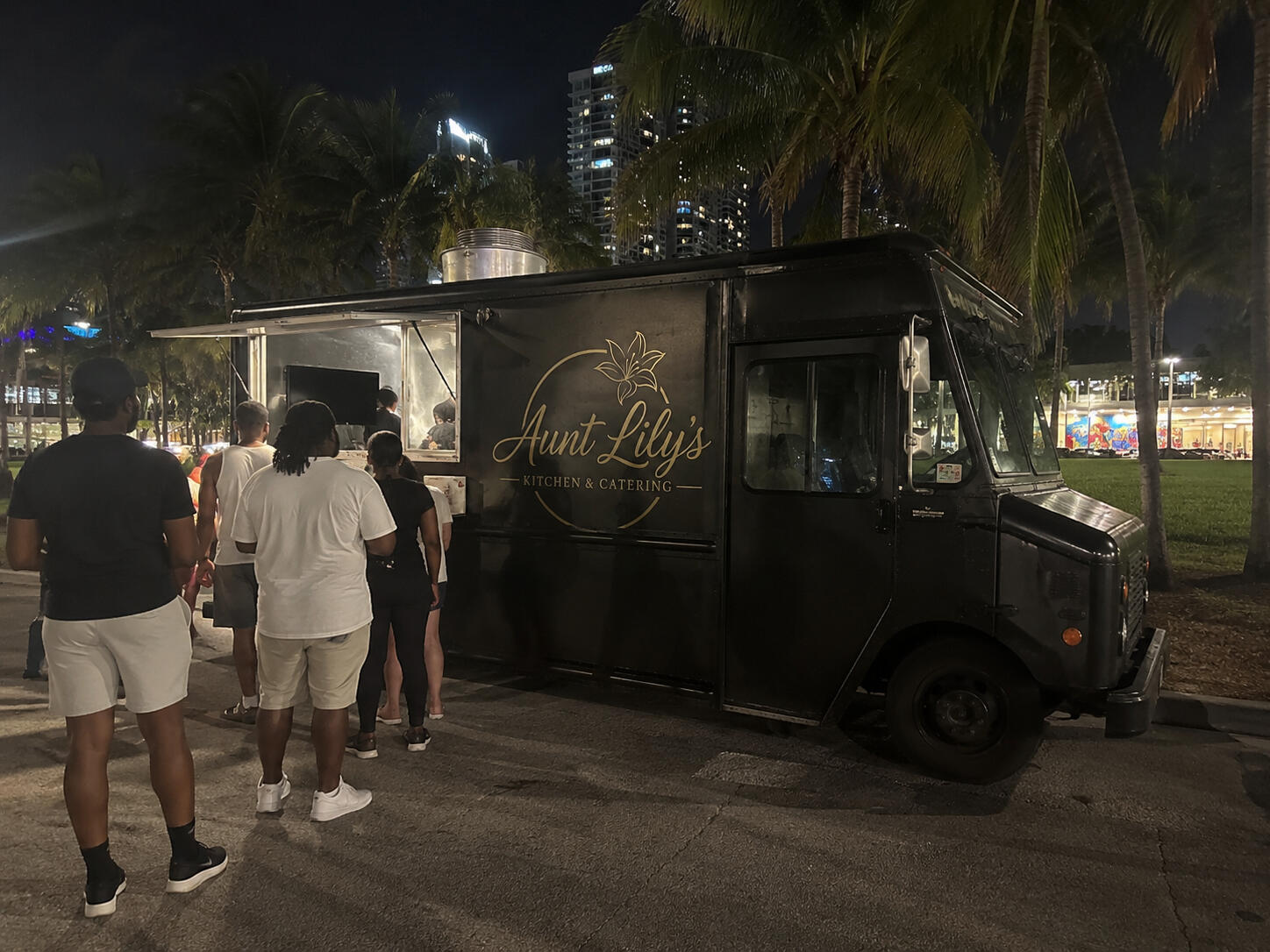 Aunt Lily’s Kitchen & Catering Miami